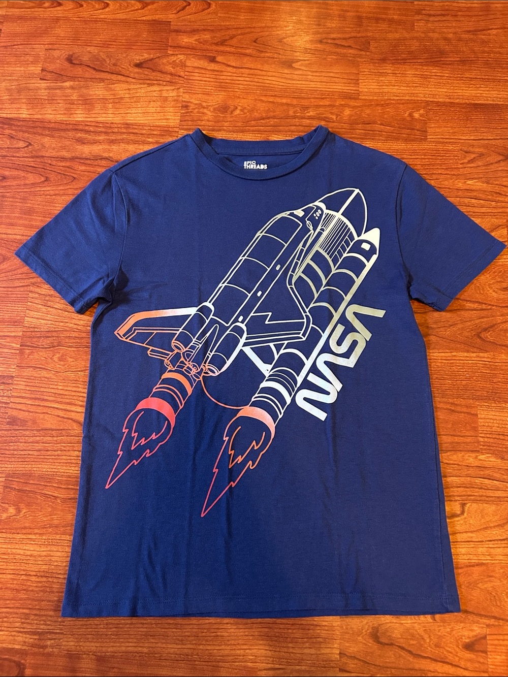Boys Epic Threads T-Shirt NASA XL
